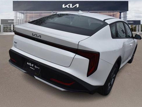 New 2026 Kia K4 LXS image 4