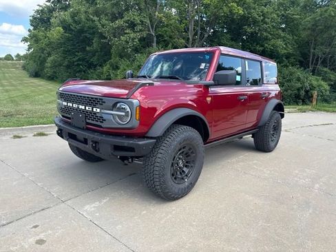 New 2026 Ford Bronco Badlands AWD/4WD image 8