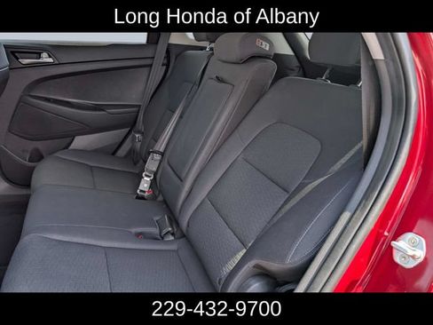 Used 2021 Hyundai Tucson Value FWD image 17