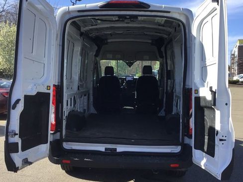 Used 2021 Ford Transit 250 Medium Roof RWD image 5