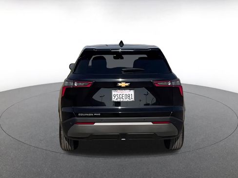 Used 2025 Chevrolet Equinox LT image 12