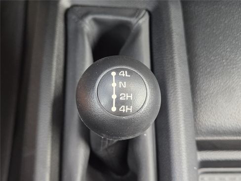 Used 2024 RAM 5500 Tradesman w/ Chrome Appearance Group AWD/4WD image 27