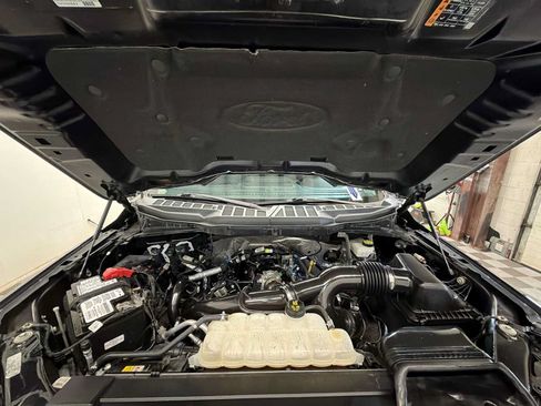 Used 2022 Ford F150 XLT w/ Equipment Group 302A High AWD/4WD image 17