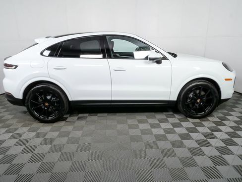 New 2026 Porsche Cayenne Coupe image 31