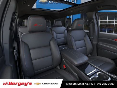 New 2026 Chevrolet Traverse Z71 w/ Driver Confidence Package AWD/4WD image 18