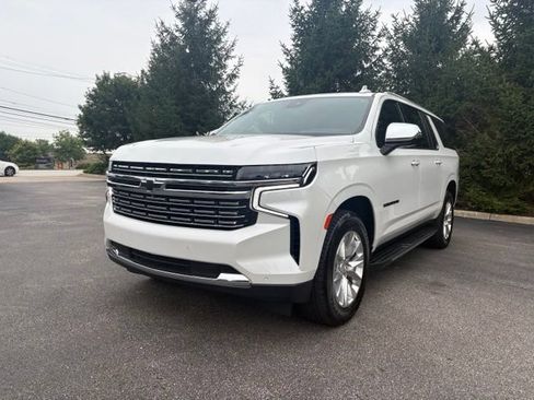 Used 2024 Chevrolet Suburban Premier w/ Premium Package AWD/4WD image 1