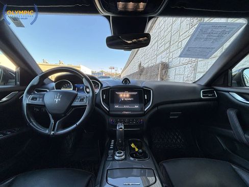 Used 2019 Maserati Ghibli Sedan 4D image 19