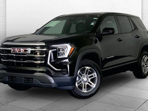 Used 2026 GMC Terrain Elevation FWD image 12
