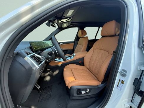 New 2026 BMW X5 sDrive40i w/ M Sport Package RWD image 10