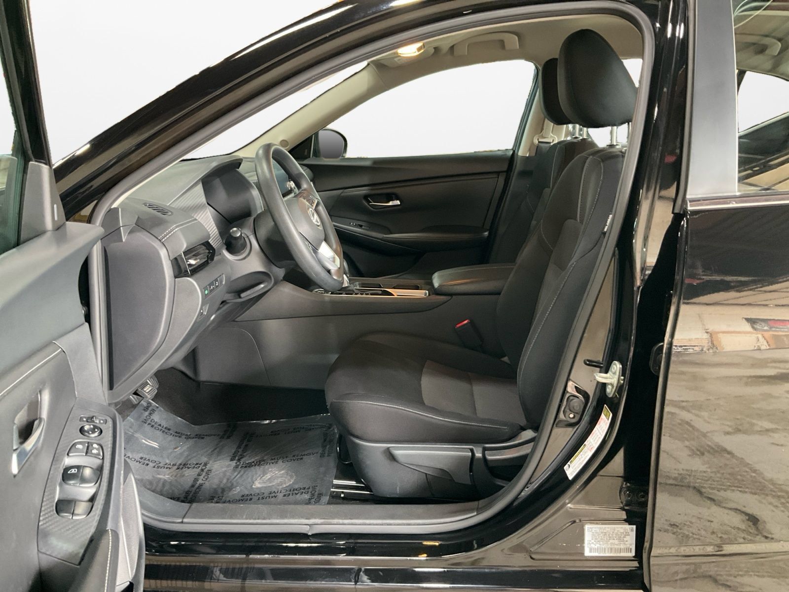 Used 2024 Nissan Sentra SV FWD image 10