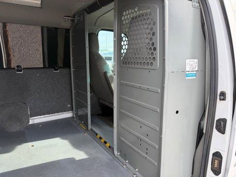 Used 2014 Ford E-250 and Econoline 250 w/ Interior Upgrade Package image 21