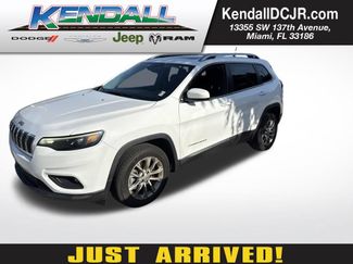 Used 2021 Jeep Cherokee Latitude Lux w/ Sun & Sound Group FWD video 1