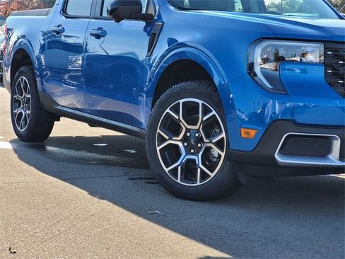 New 2025 Ford Maverick Lariat w/ 4K Tow Package image 2