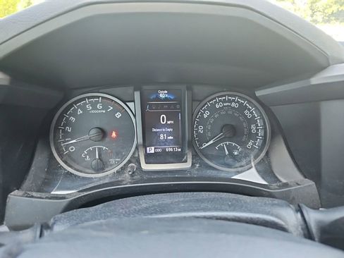 Used 2019 Toyota Tacoma TRD Pro AWD/4WD image 19