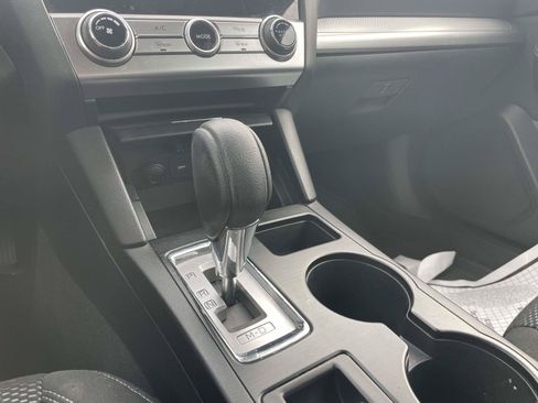Used 2018 Subaru Outback 2.5i AWD/4WD image 30
