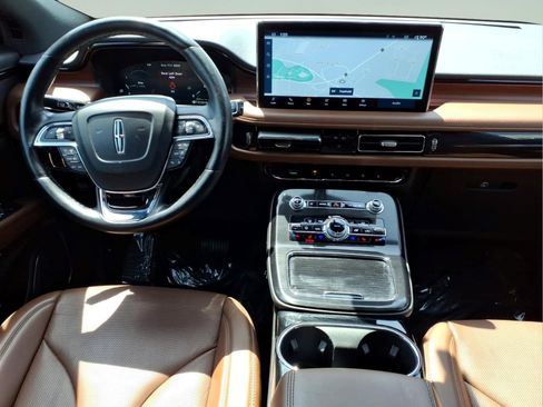 Certified 2023 Lincoln Nautilus Reserve AWD/4WD image 16