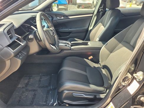 Used 2020 Honda Civic Sport image 3