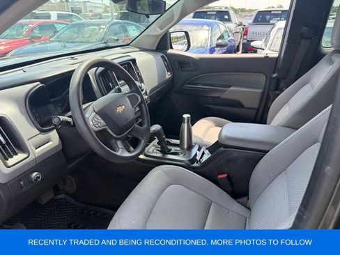 Used 2015 Chevrolet Colorado W/T w/ WT Convenience Package RWD image 3