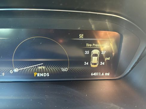 Used 2018 Lincoln Continental Reserve image 8