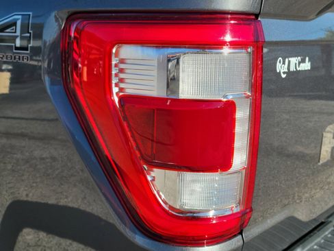 Certified 2022 Ford F150 Lariat w/ FX4 Off-Road Package image 8