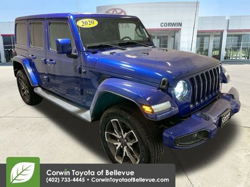 Used 2020 Jeep Wrangler Unlimited Sahara image 2