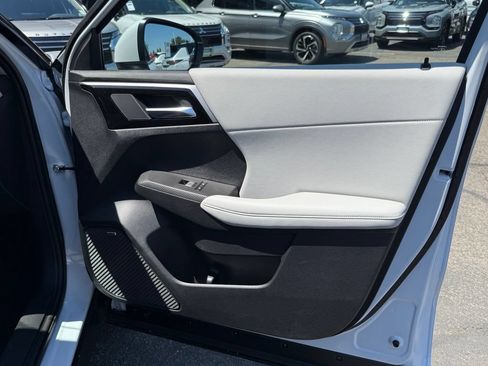 New 2026 Mitsubishi Outlander SE AWD/4WD image 15