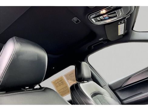 Certified 2025 Jeep Grand Cherokee L Altitude image 19