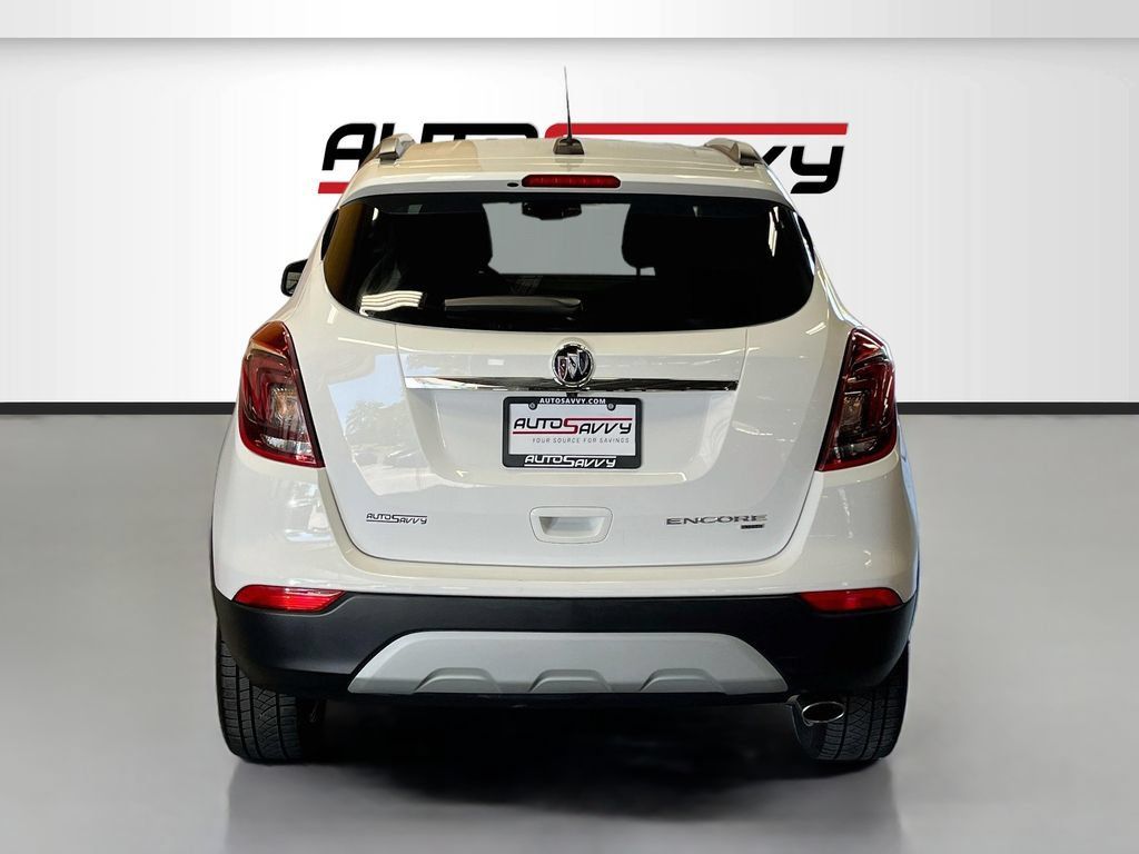 Used 2020 Buick Encore Preferred AWD/4WD image 6