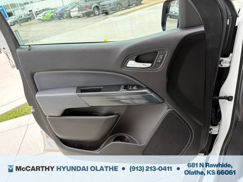 Used 2018 Chevrolet Colorado Z71 AWD/4WD image 25
