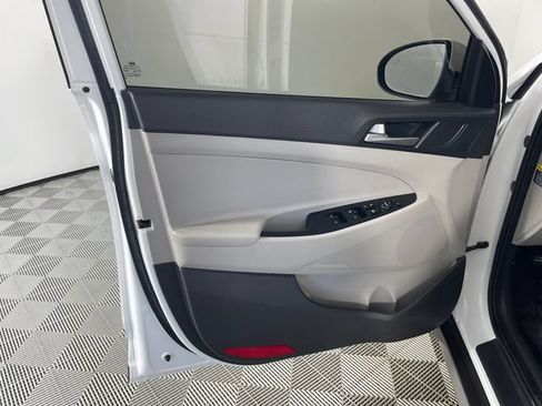 Used 2018 Hyundai Tucson Sport AWD/4WD image 16