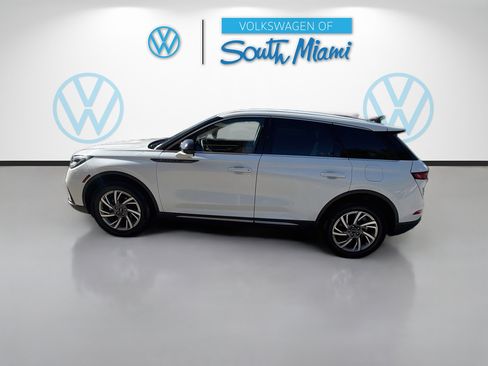 Used 2023 Lincoln Corsair FWD image 4