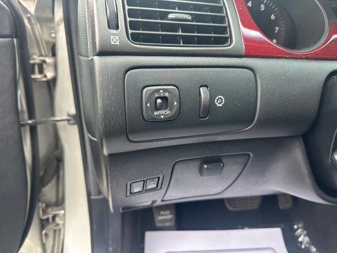 Used 2004 Lexus ES 330 image 19