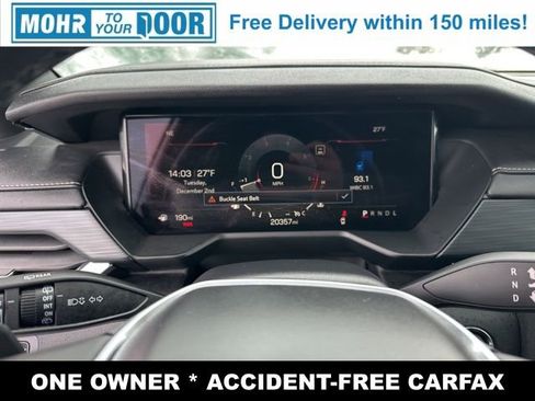 Used 2025 GMC Acadia Elevation image 17