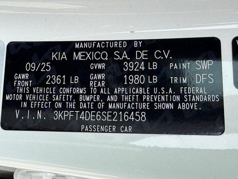 New 2025 Kia K4 LXS image 21