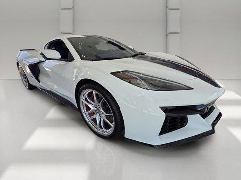 Used 2027 Chevrolet Corvette Grand Sport w/ Grand Sport Launch Edition RWD image 7