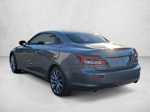 Used 2015 Lexus IS 250C image 6