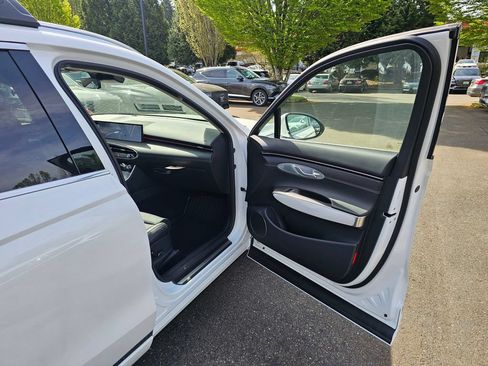 New 2026 Genesis GV70 2.5T Advanced AWD/4WD image 27