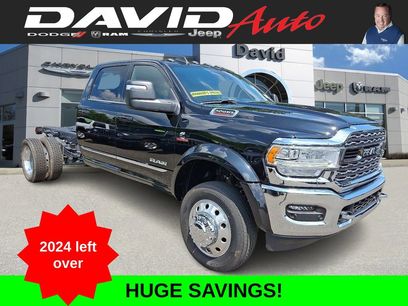 New 2024 RAM 5500 4x4 Crew Cab