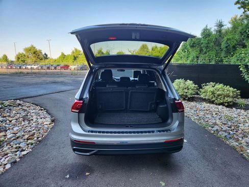 Certified 2023 Volkswagen Tiguan SE image 20
