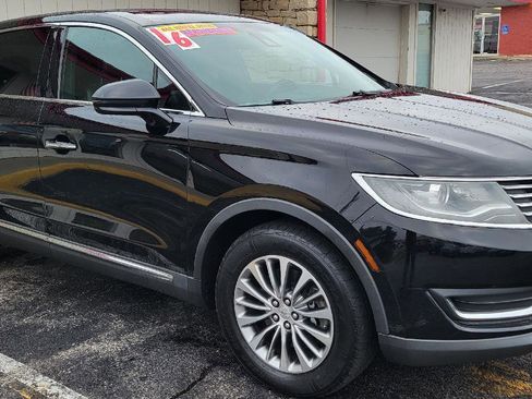 Used 2016 Lincoln MKX Select w/ Select Plus Package image 3