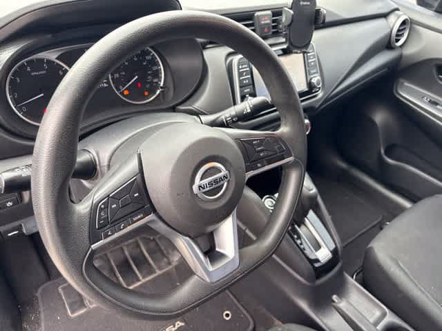Used 2020 Nissan Versa S FWD image 10