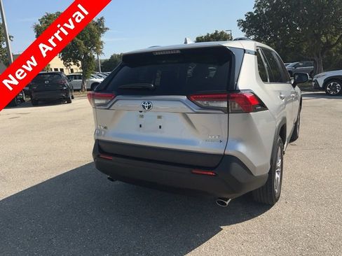 Used 2024 Toyota RAV4 XLE image 10