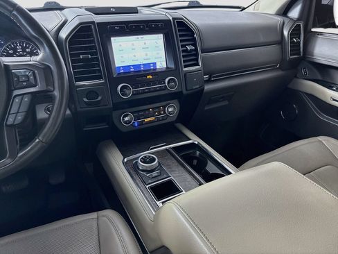 Used 2021 Ford Expedition Max Limited RWD image 25
