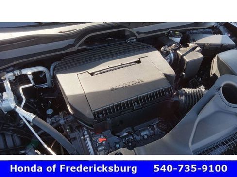 Certified 2025 Honda Pilot Elite image 10