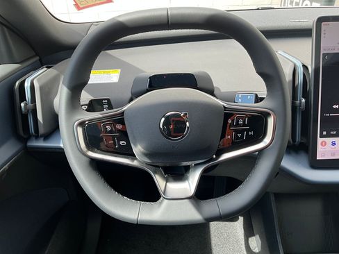 New 2026 Volvo EX30 Plus w/ Protection Package Premier image 14