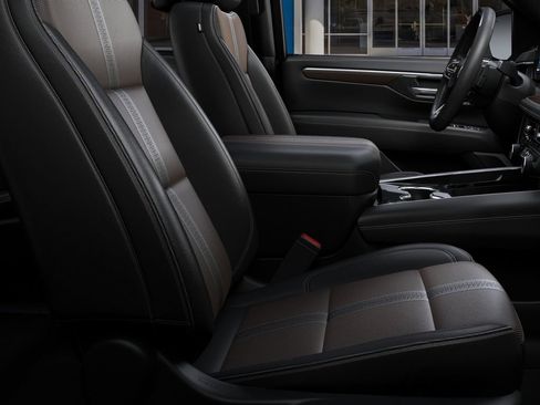 New 2026 Chevrolet Suburban High Country AWD/4WD image 8