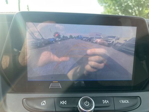 Used 2020 Chevrolet Blazer LT w/ LPO, Floor Liner Package FWD image 9