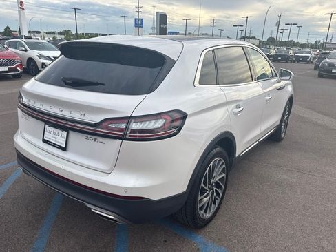 Used 2019 Lincoln Nautilus Reserve AWD/4WD image 5