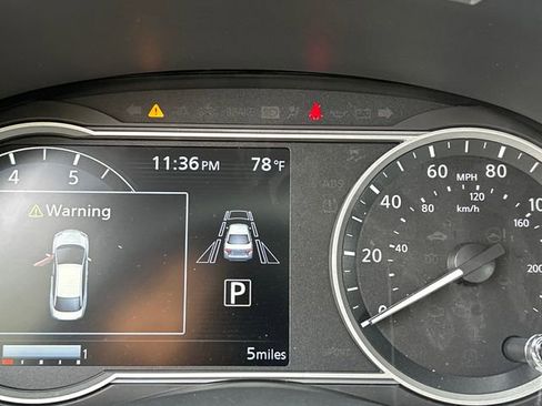 New 2025 Nissan Versa SV w/ Trunk Package image 14