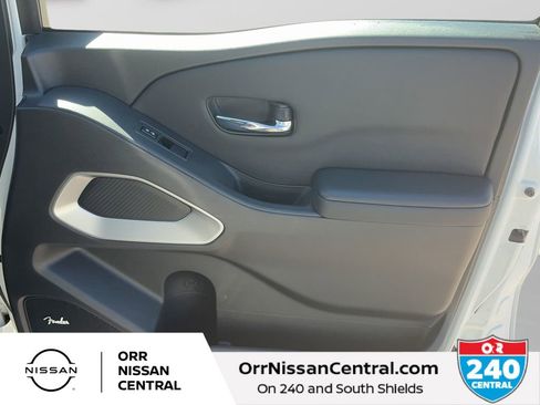 Certified 2025 Nissan Frontier SV w/ SV Convenience Package image 10
